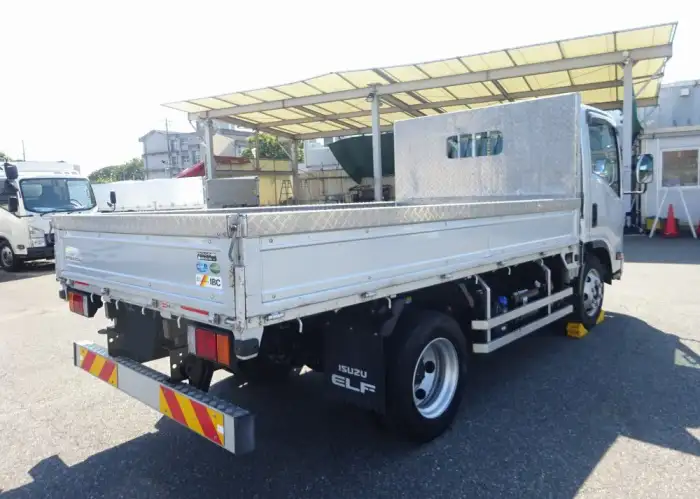 いすゞ エルフ 小型 平ボディ 床鉄板 2RG-NPR88Nの中古トラック画像4