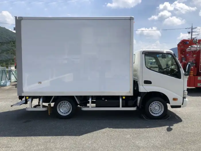 トヨタ ダイナ 小型 冷凍冷蔵 保冷 LDF-KDY281の中古トラック画像3