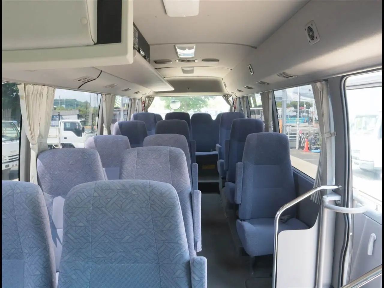 トヨタ コースター 小型 バス マイクロバス BDG-XZB51の中古トラック画像13