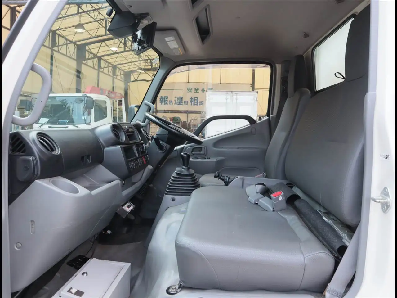 トヨタ ダイナ 小型 アルミバン ボトルカー サイドドアの中古トラック画像10