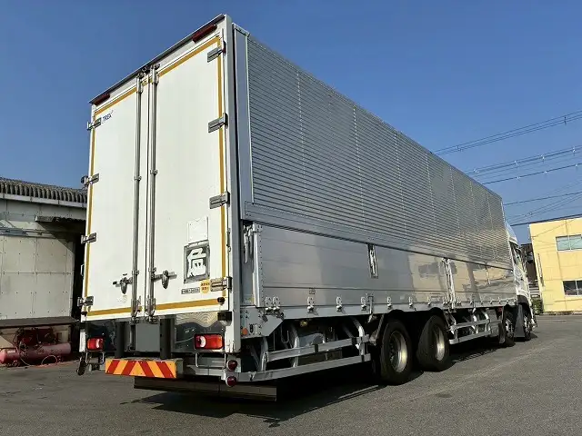 日産UD クオン 大型 ウイング ハイルーフ エアサスの中古トラック画像3