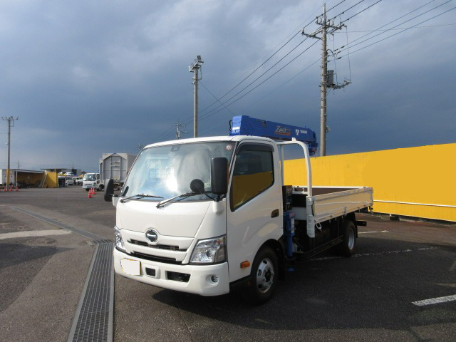 三菱 キャンター 小型 クレーン付 4段 ラジコン の中古トラック【車両No.191048】