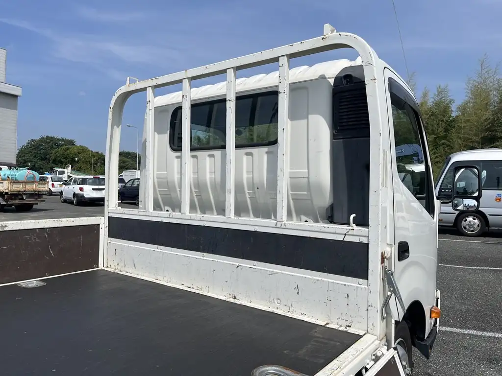 日野 デュトロ 小型 平ボディ 2RG-XZU710M R2の中古トラック画像7