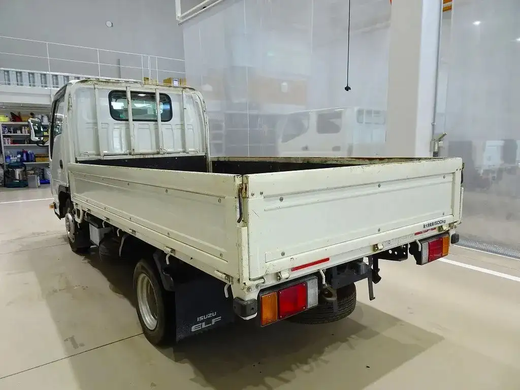 いすゞ エルフ 小型 平ボディ TRG-NHR85A H27の中古トラック画像4
