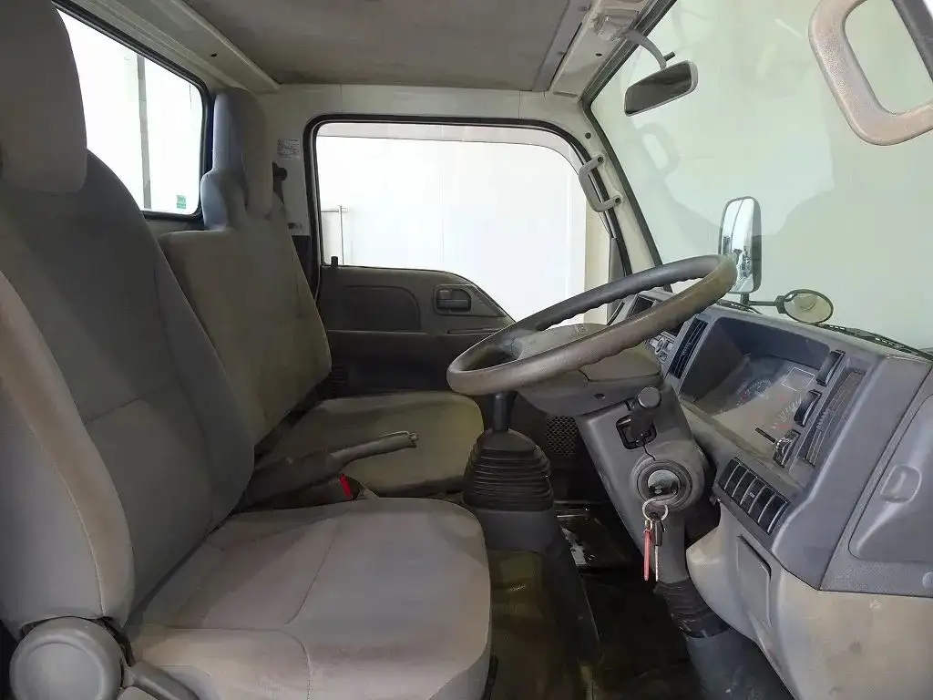 いすゞ エルフ 小型 平ボディ TRG-NHR85A H27の中古トラック画像8