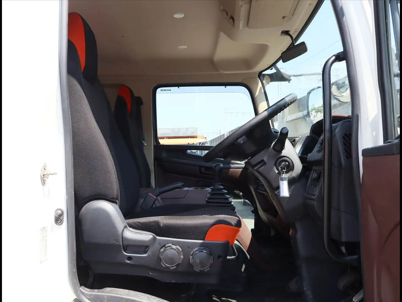 日野 レンジャー 中型/増トン クレーン付 4段 ラジコンの中古トラック画像11