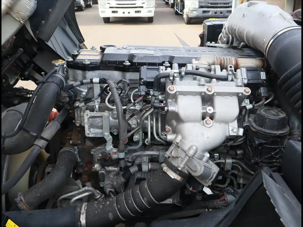 三菱 ファイター 中型/増トン 平ボディ 2KG-FK71F H30の中古トラック画像19