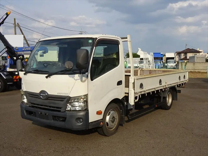 マツダ タイタン 小型 平ボディ 床鉄板 TRG-LHR85A の中古トラック【車両No.192741】