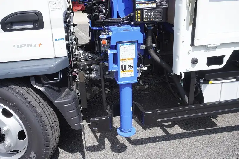 三菱 キャンター 小型 クレーン付 4段 ラジコンの中古トラック画像8