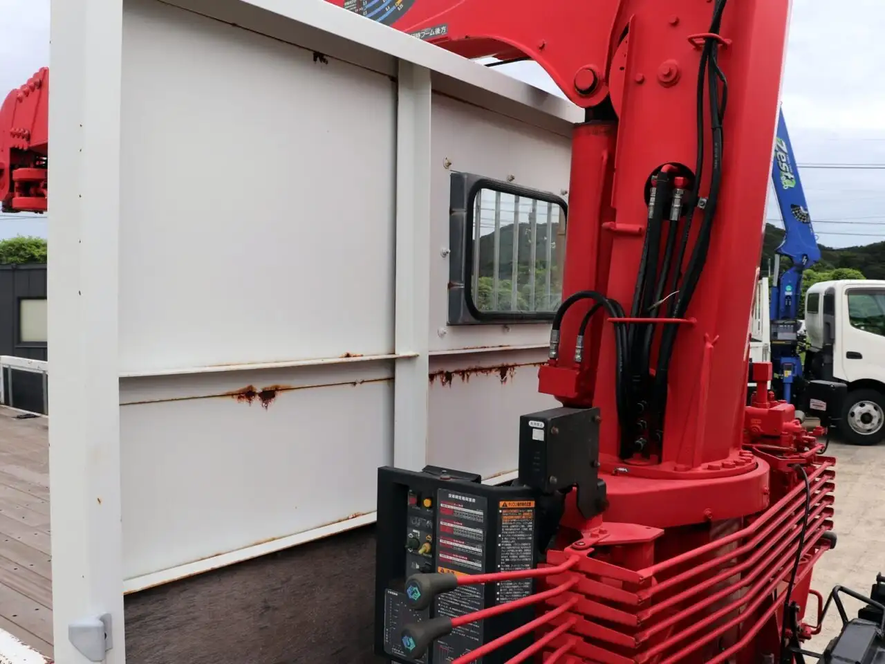 いすゞ フォワード 中型/増トン クレーン付 5段 ラジコンの中古トラック画像8