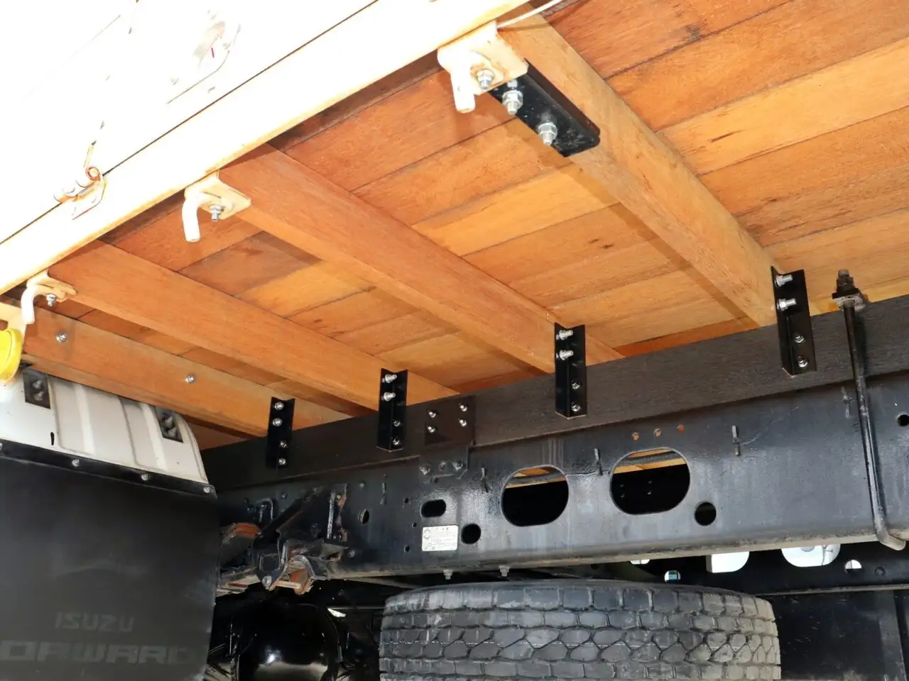 いすゞ フォワード 中型/増トン クレーン付 5段 ラジコンの中古トラック画像像17