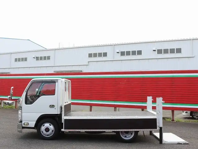 いすゞ エルフ 小型 平ボディ パワーゲート 床鉄板の中古トラック画像6
