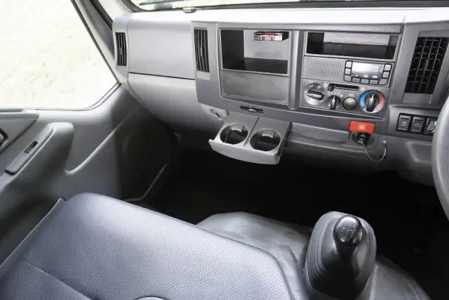 いすゞ エルフ 小型 平ボディ TPG-NJR85A H29の中古トラック画像14
