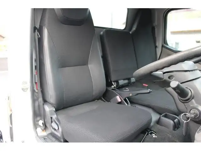 三菱 キャンター 小型 平ボディ  H30の中古トラック画像8
