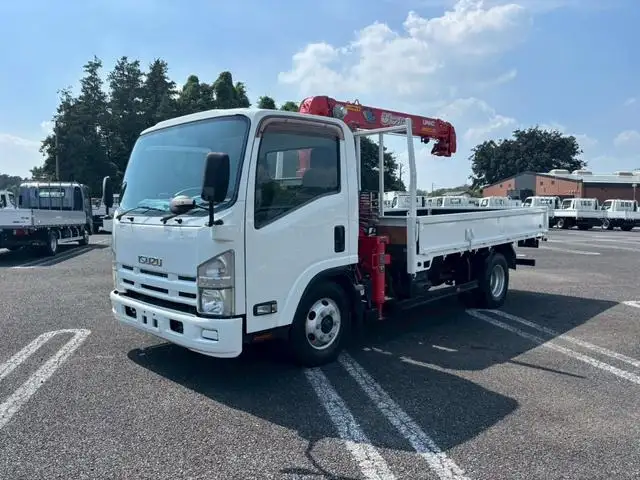 いすゞ エルフ 小型 クレーン付 4段 ラジコンの中古トラック画像1
