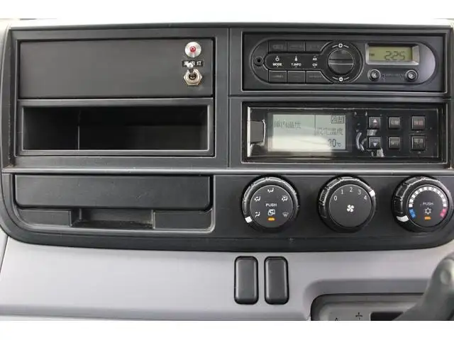 三菱 キャンター 小型 冷凍冷蔵 低温 スタンバイの中古トラック画像11