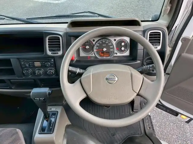 日産 アトラス 小型 平ボディ  H25の中古トラック画像12