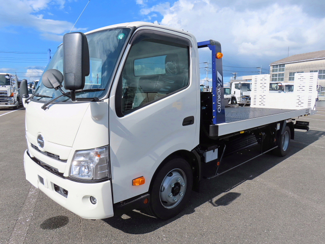 三菱 キャンター 小型 車両重機運搬 ラジコン ウインチ の中古トラック【車両No.174957】