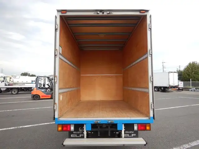 いすゞ エルフ 小型 アルミバン TRG-NLR85AN H31/R1の中古トラック画像6