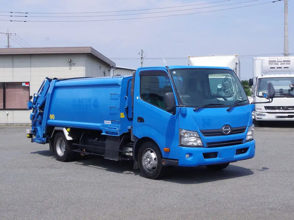 日野 デュトロ 小型 パッカー車 プレス式 TKG-XZU710Mの中古トラック画像2