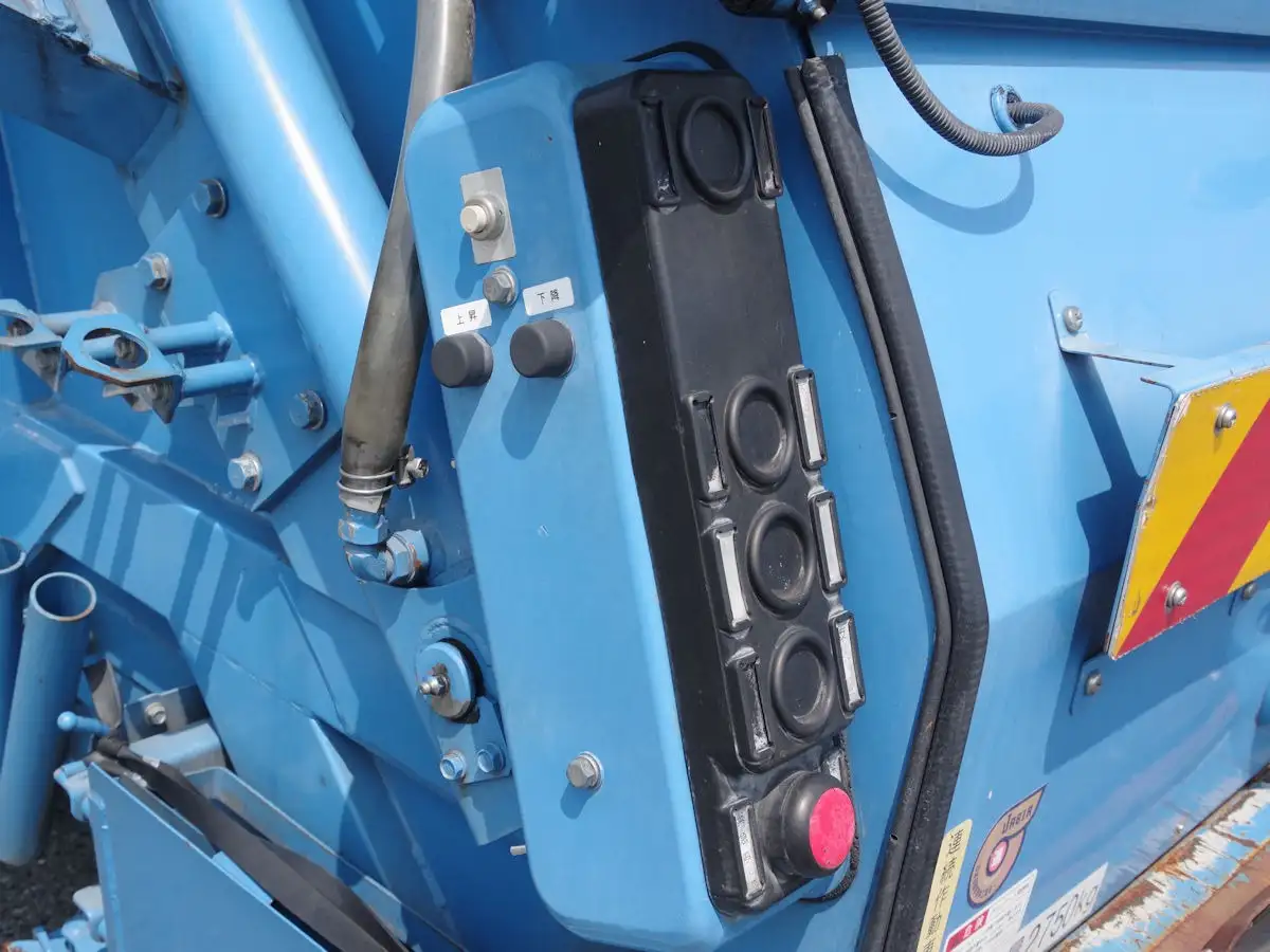 日野 デュトロ 小型 パッカー車 プレス式 TKG-XZU710Mの中古トラック画像10