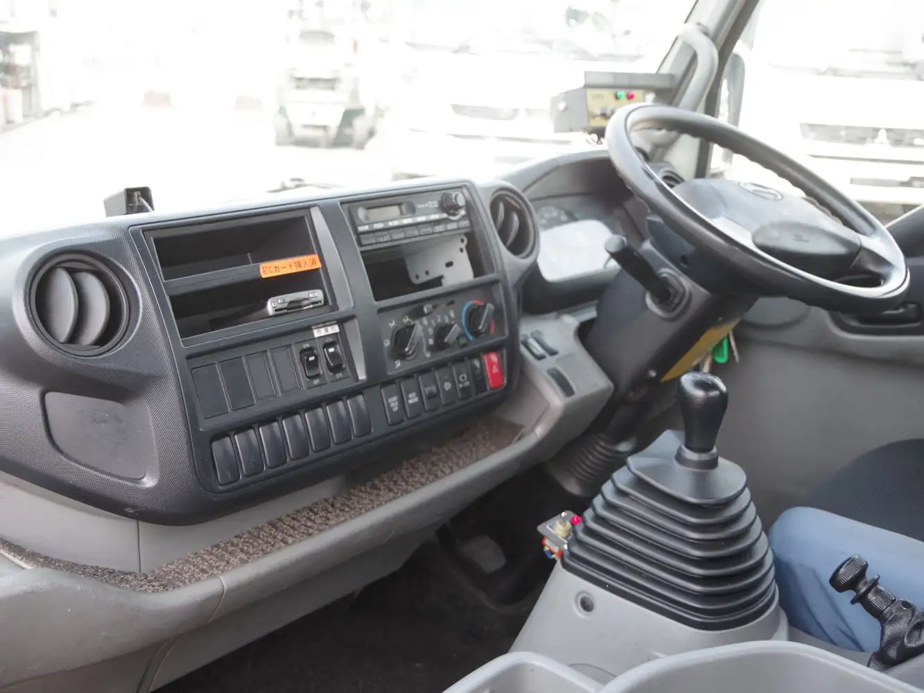 日野 デュトロ 小型 パッカー車 プレス式 TKG-XZU710Mの中古トラック画像12