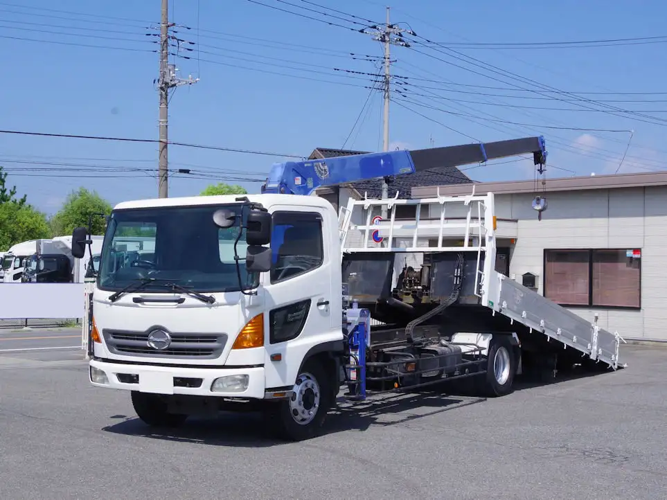 日野 レンジャー 中型/増トン 車両重機運搬 3段クレーン ラジコンの中古トラック画像1