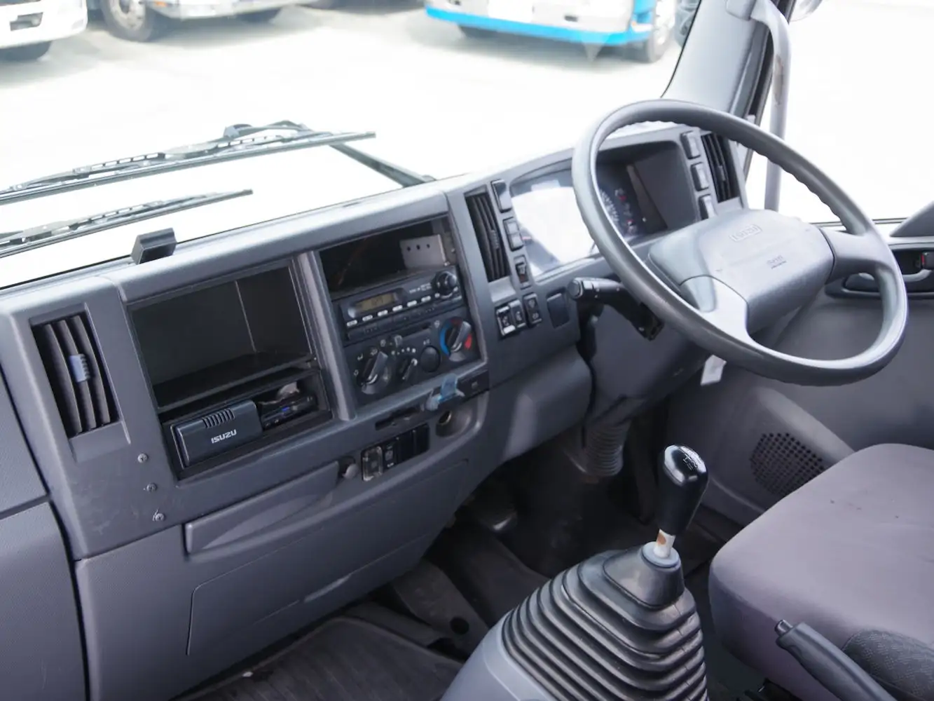 いすゞ フォワード 中型/増トン アルミバン パワーゲート TKG-FRR90S2の中古トラック画像14