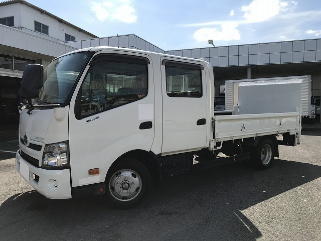 トヨタ ダイナ 小型 平ボディ 床鉄板 TKG-XZU700 の中古トラック【車両No.179837】