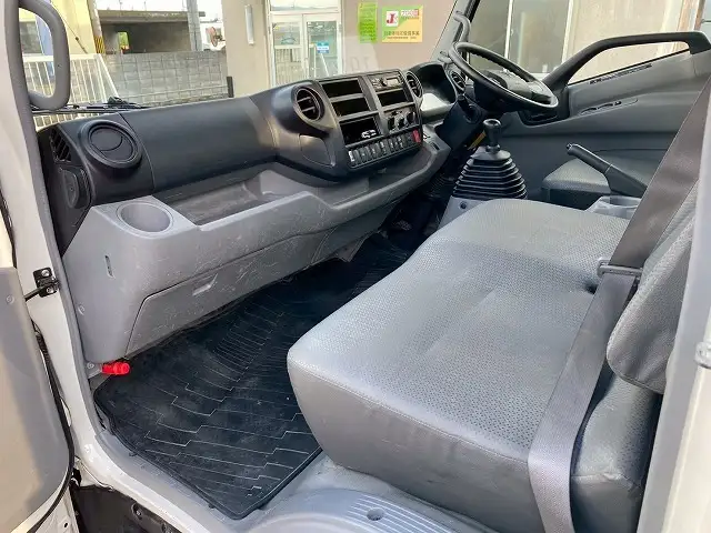 トヨタ ダイナ 小型 平ボディ 2RG-XZU712 R3の中古トラック画像12