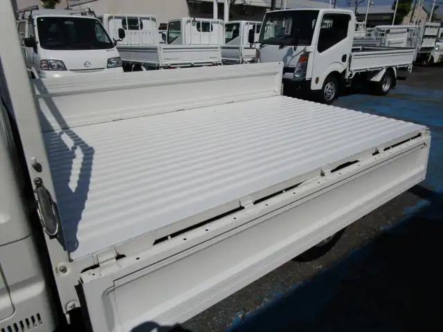 マツダ ボンゴ 小型 平ボディ DBF-SLP2T H29の中古トラック画像9