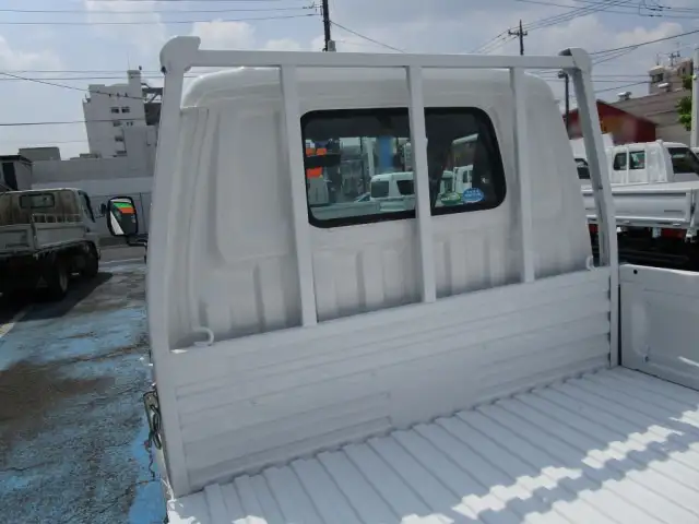 マツダ ボンゴ 小型 平ボディ DBF-SLP2T R2の中古トラック画像10