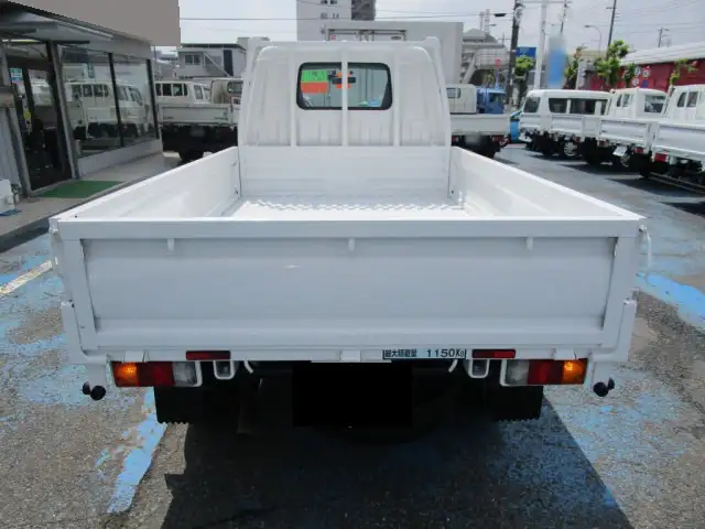 マツダ ボンゴ 小型 平ボディ DBF-SLP2T R2の中古トラック画像4