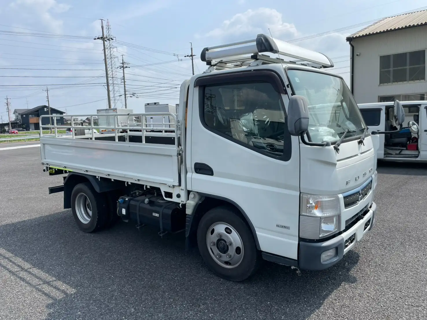 三菱 キャンター 小型 平ボディ TPG-FBA50 H30の中古トラック画像2