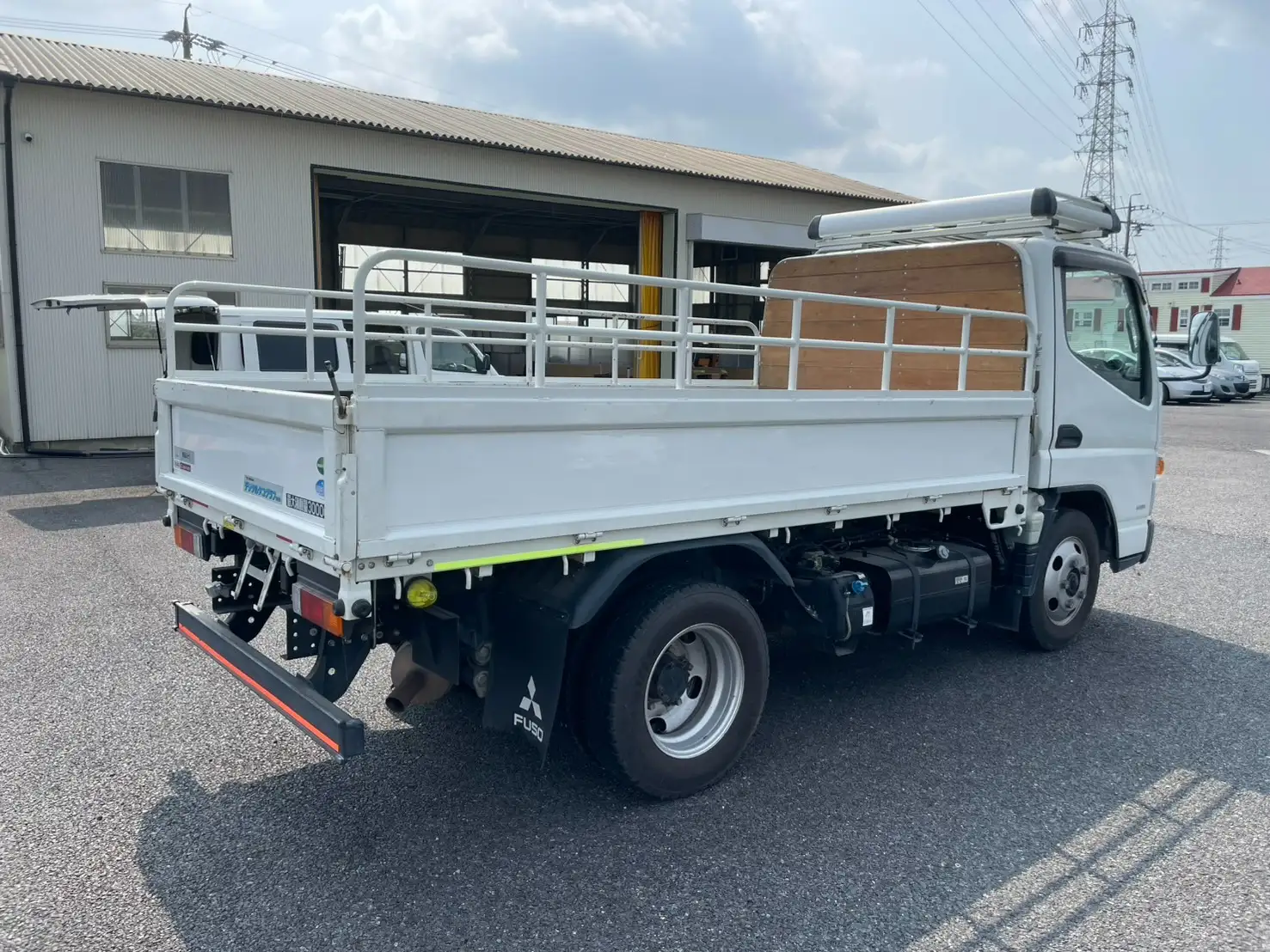 三菱 キャンター 小型 平ボディ TPG-FBA50 H30の中古トラック画像3