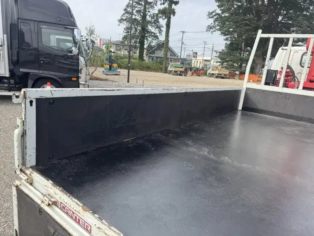 三菱 キャンター 小型 クレーン付 床鉄板 4段の中古トラック画像6