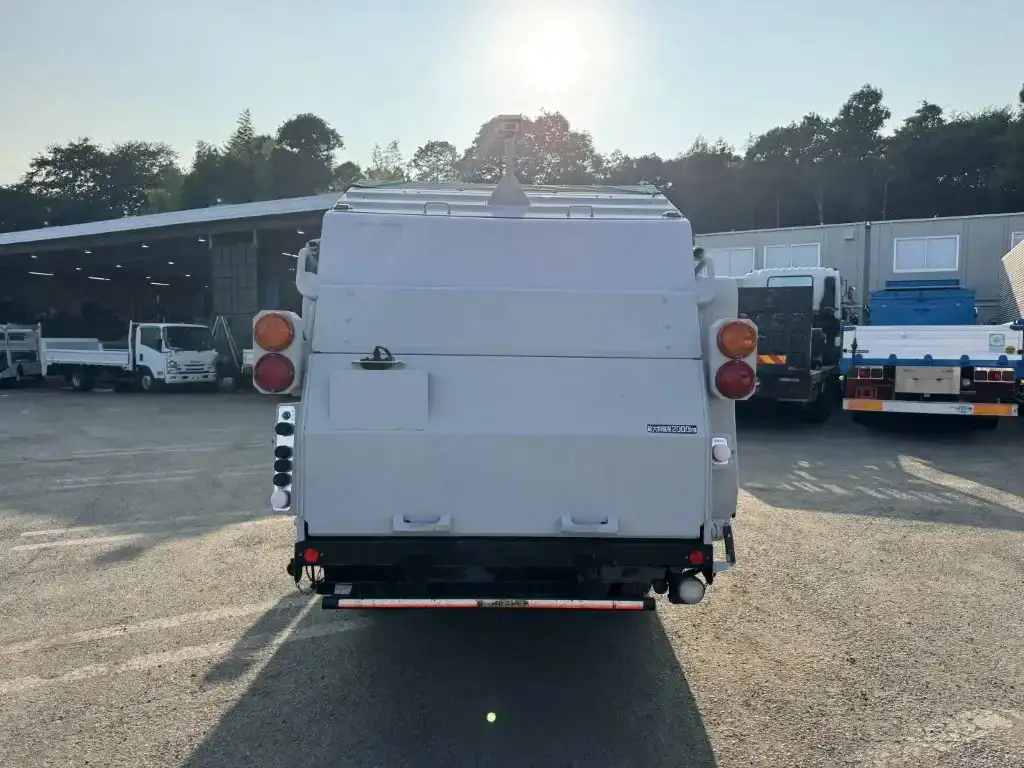 日野 デュトロ 小型 パッカー車 巻き込み式 回転ダンプ式の中古トラック画像4