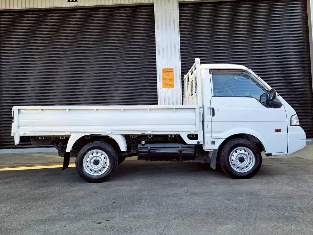マツダ ボンゴ 小型 平ボディ ABF-SKP2L H24の中古トラック画像4
