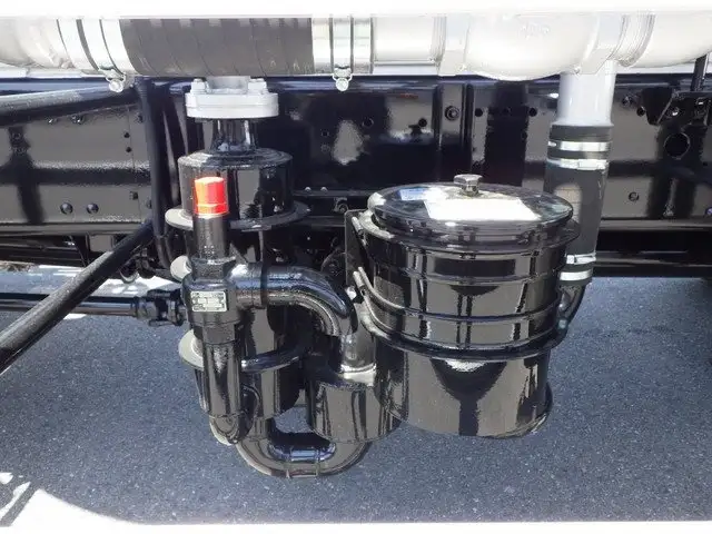 三菱 スーパーグレート 大型 タンク車 バルク 2PG-FU84GZの中古トラック画像13