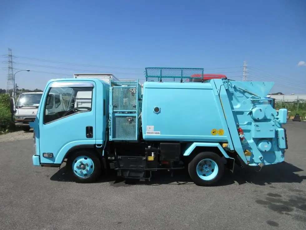 いすゞ エルフ 小型 パッカー車 巻き込み式 回転ダンプ式の中古トラック画像4