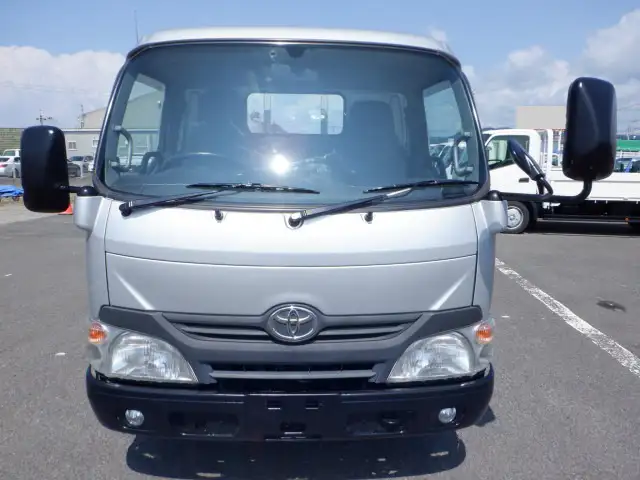 トヨタ トヨエース 小型 平ボディ TKG-XZU645 H28の中古トラック画像2