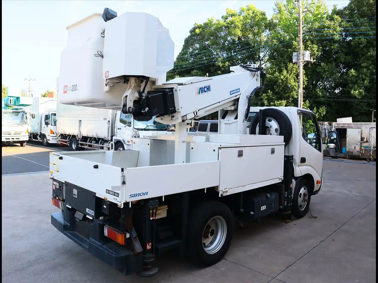 日野 デュトロ 小型 高所・建柱車 高所作業車 TPG-XZU600Xの中古トラック画像3