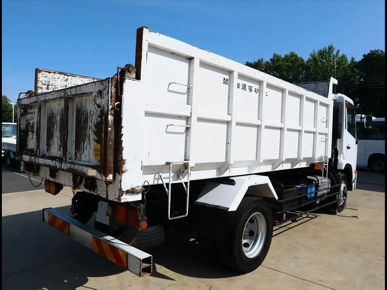 日産UD コンドル 中型/増トン ダンプ 土砂禁 TKG-LK38Nの中古トラック画像3
