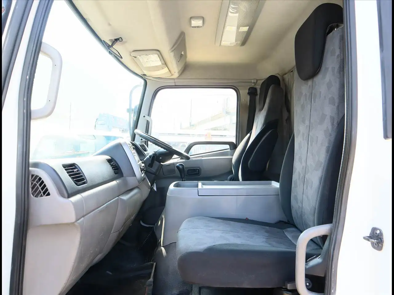 日産UD コンドル 中型/増トン ダンプ 土砂禁 TKG-LK38Nの中古トラック画像10