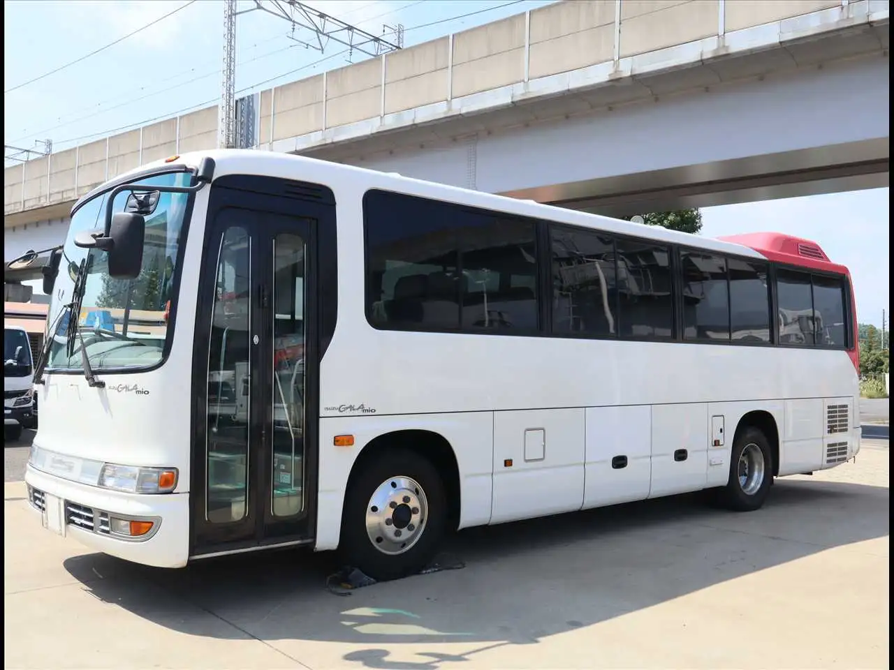 いすゞ ガーラミオ 中型/増トン バス 観光バス 2DG-RR2AJDJ の中古トラック【車両No.196238】