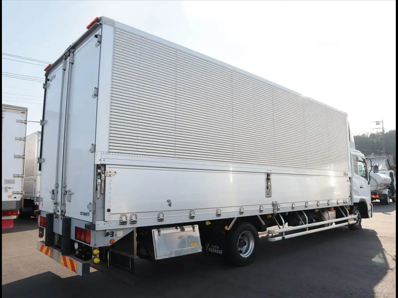 日産UD コンドル 中型/増トン ウイング ベッド TKG-MK38Lの中古トラック画像3