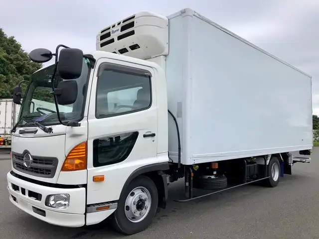 日野 レンジャー 中型/増トン 冷凍冷蔵 低温 パワーゲートの中古トラック画像1
