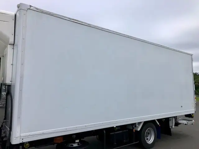 日野 レンジャー 中型/増トン 冷凍冷蔵 低温 パワーゲートの中古トラック画像4