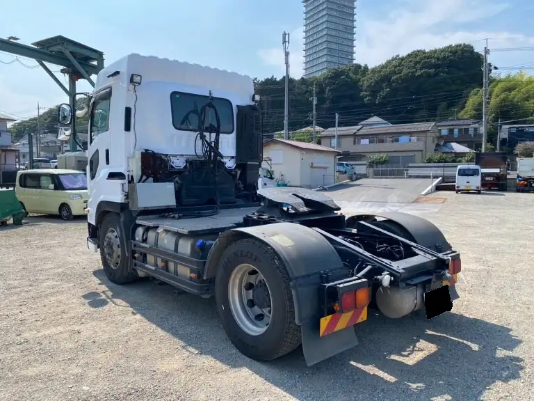 いすゞ ギガ 大型 トラクター ハイルーフ 1デフの中古トラック画像6