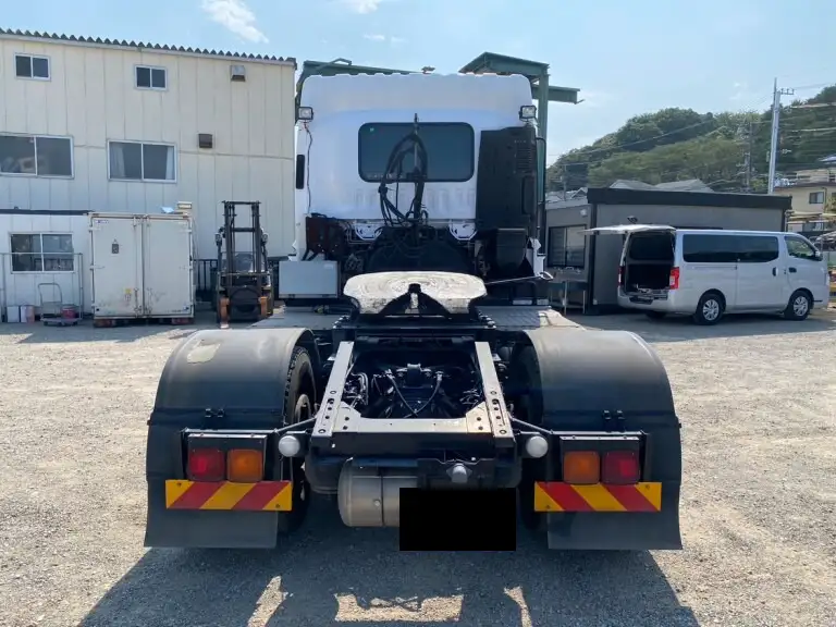 いすゞ ギガ 大型 トラクター ハイルーフ 1デフの中古トラック画像5